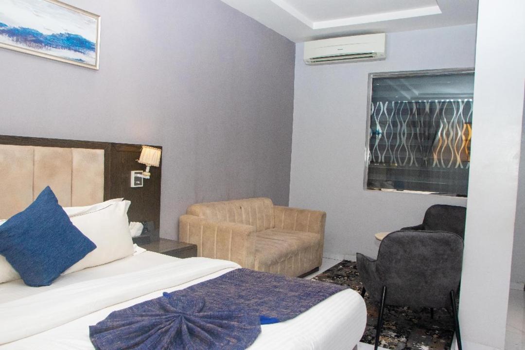 Perfecto La Villa Hotel And Suites 라고스 외부 사진