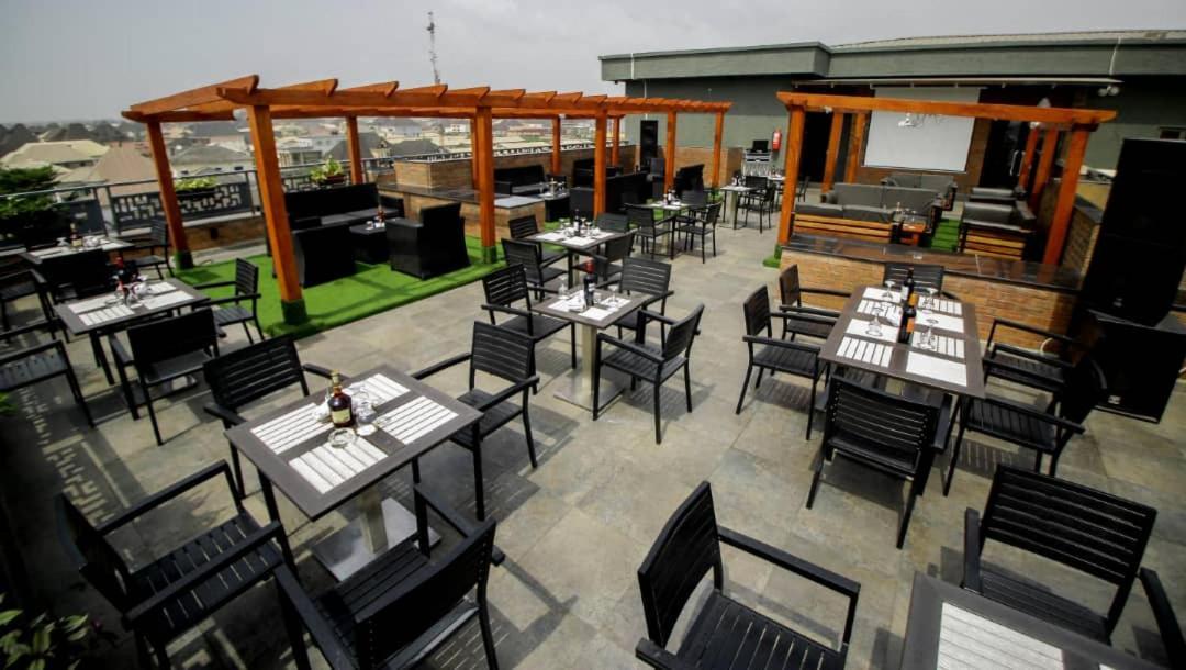 Perfecto La Villa Hotel And Suites 라고스 외부 사진