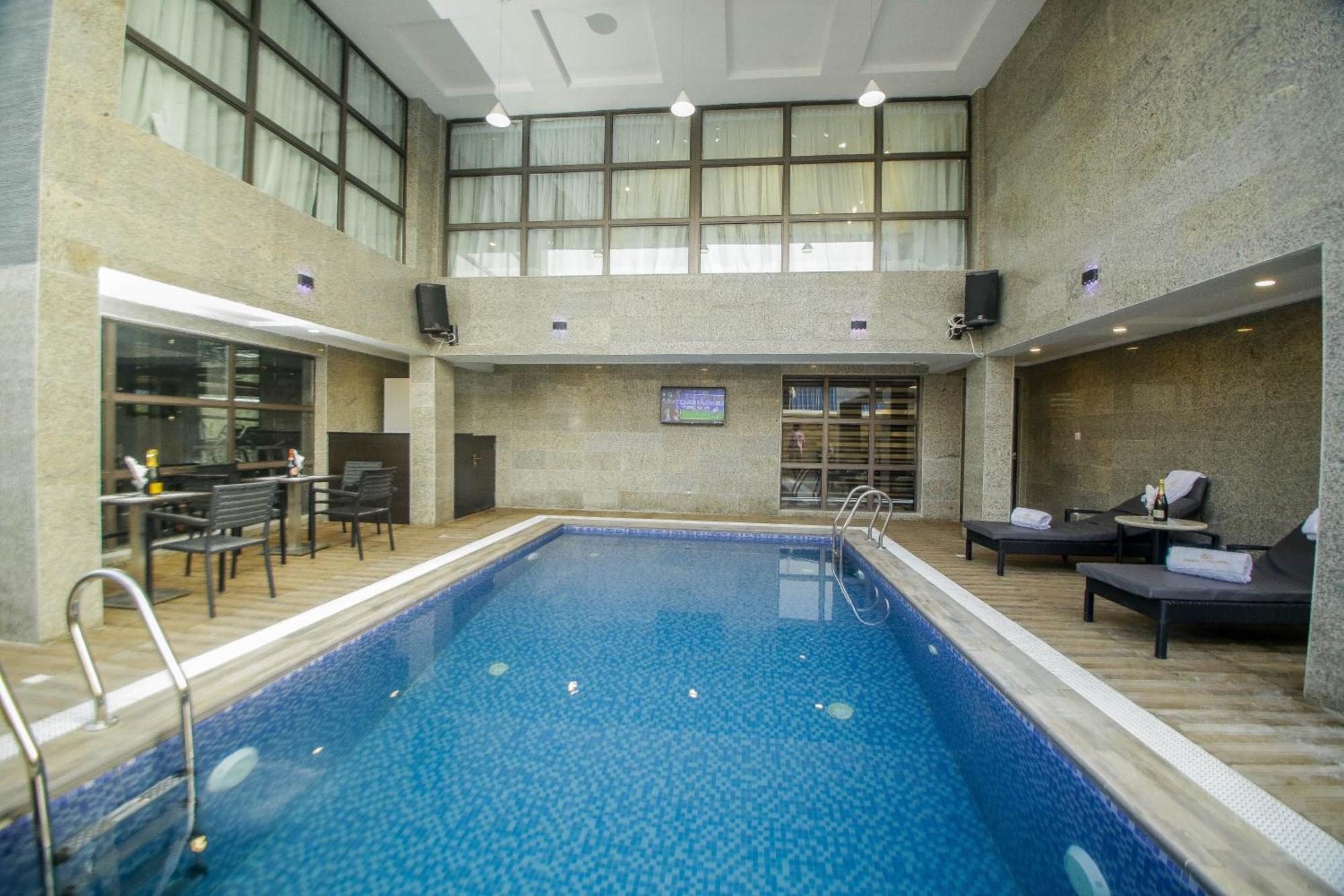 Perfecto La Villa Hotel And Suites 라고스 외부 사진