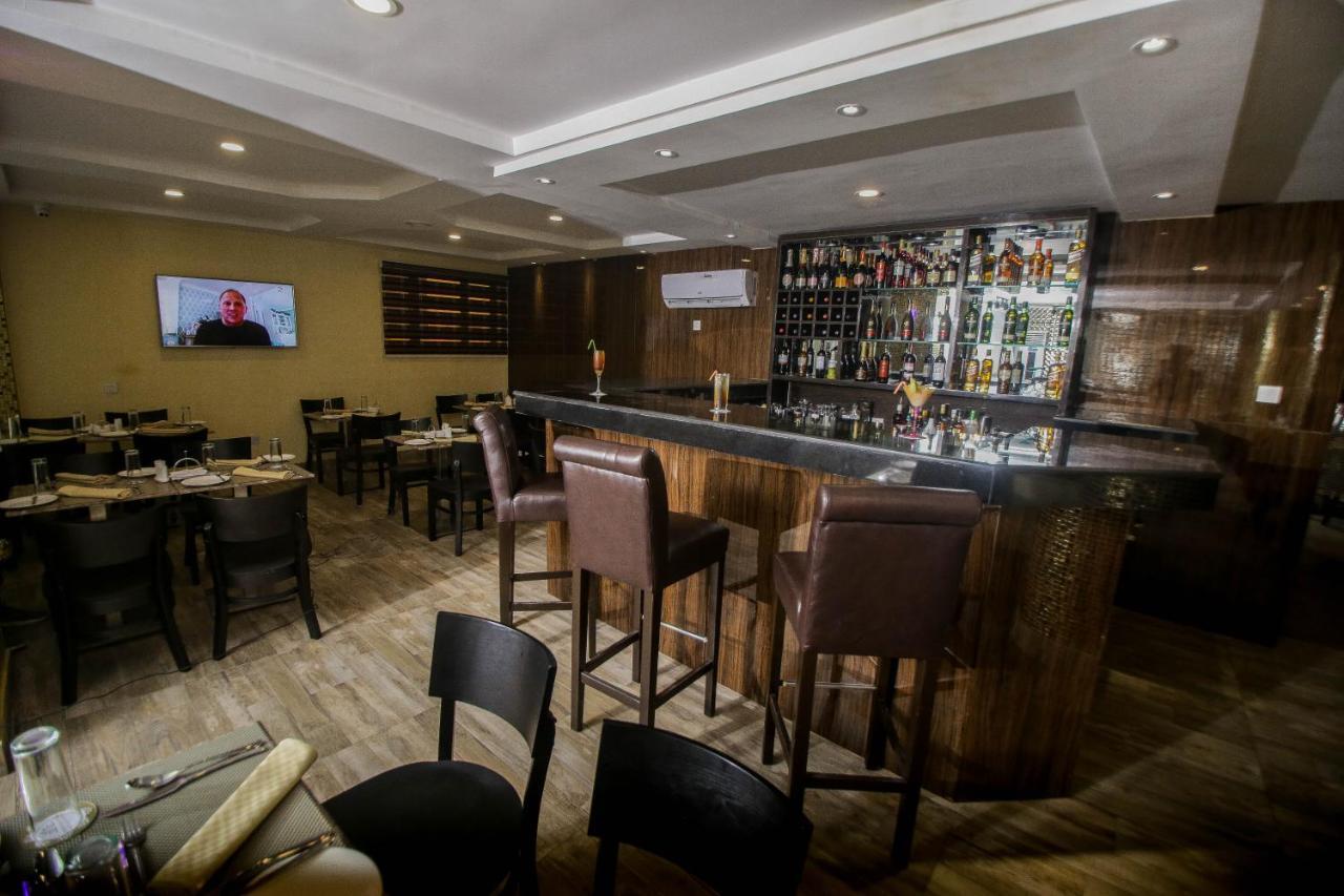Perfecto La Villa Hotel And Suites 라고스 외부 사진