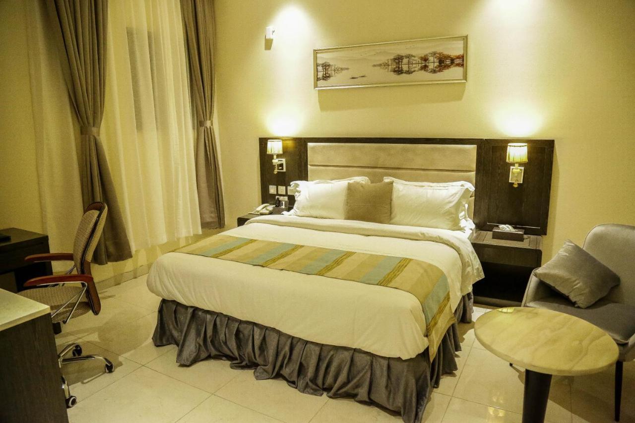 Perfecto La Villa Hotel And Suites 라고스 외부 사진